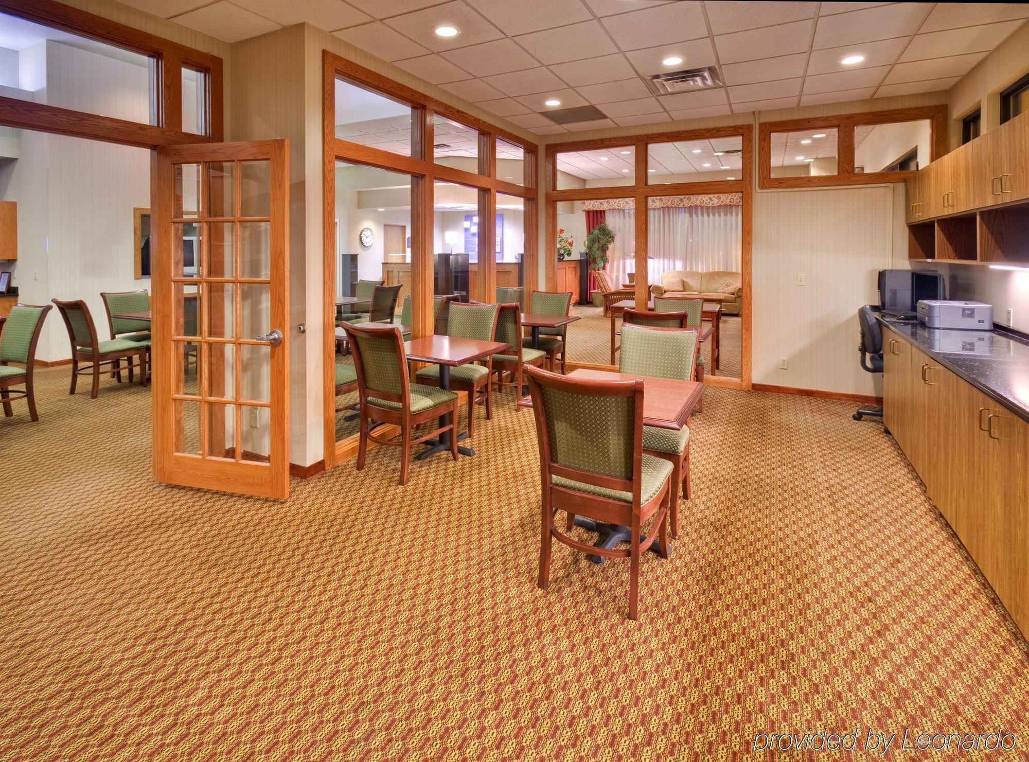 Comfort Inn Sw Omaha I-80 Restaurant photo